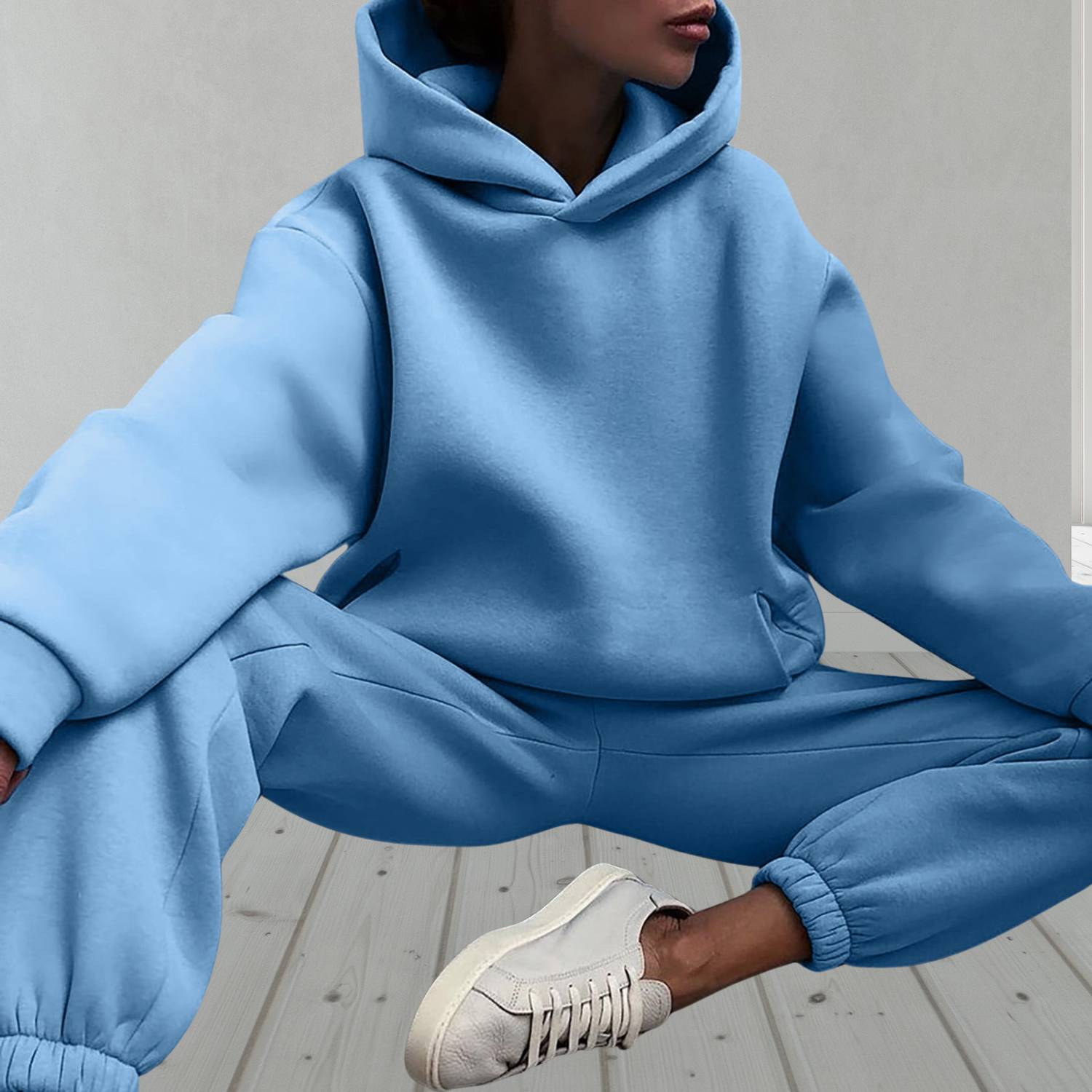 Trendig oversized hoodie med joggerbyxor för kvinnor - Avslappnad tvådelad lounge-set